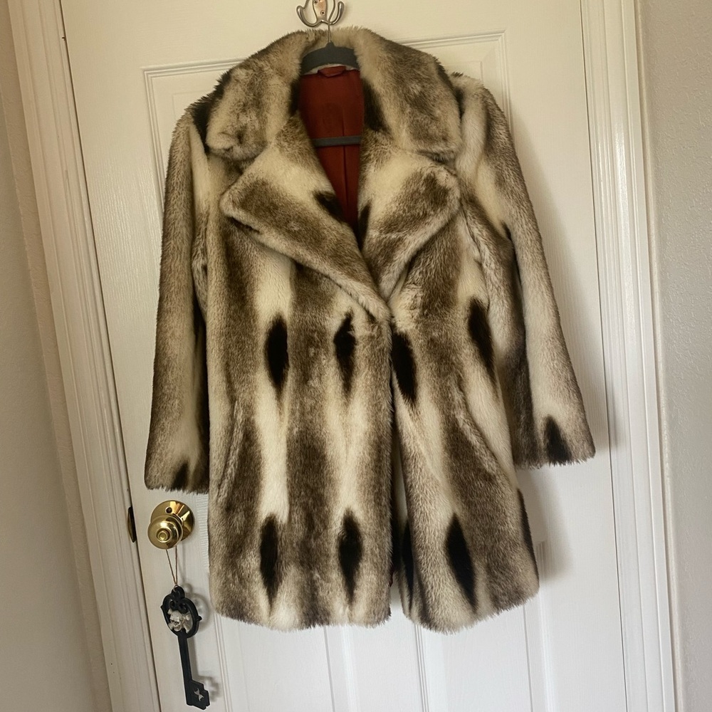 Tissavel France Vintage Fur Coat - 100% Acrylic